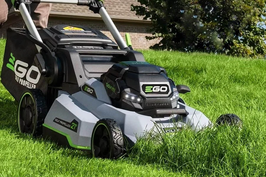 best battery self propelled lawn mowers